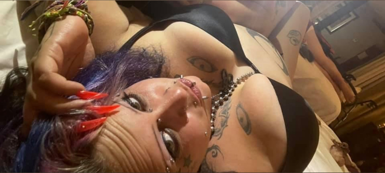 Cutthroat Christine banner image