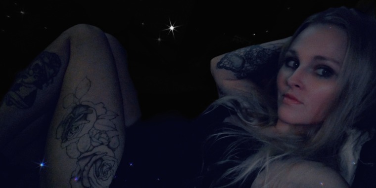 QueenBViciousVixen banner image