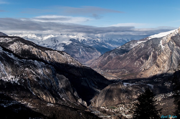 Cyril photo’s cover image