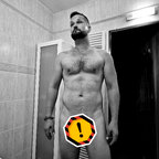 Louis33 avatar