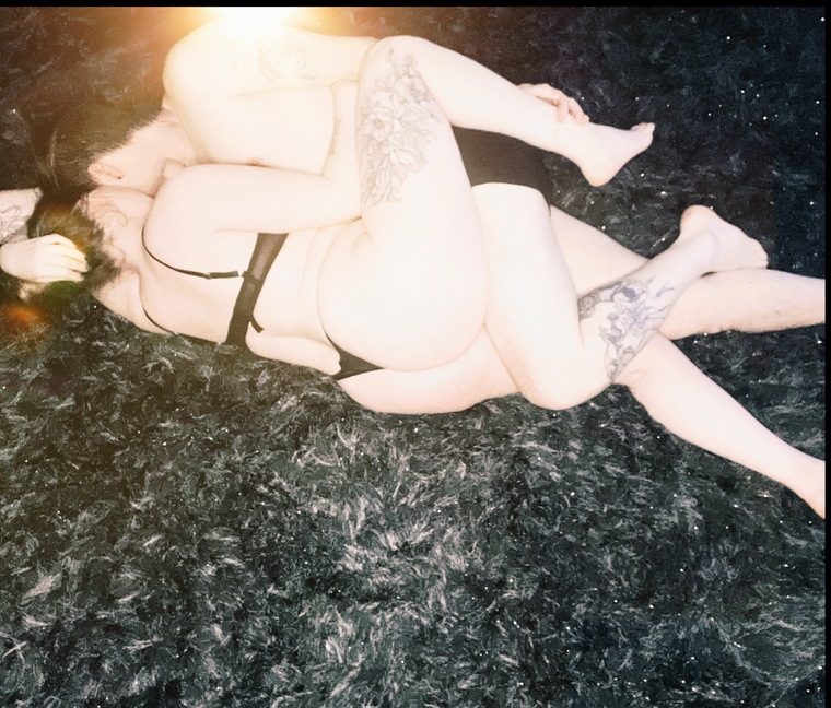 d1rtym1nds69 cover image