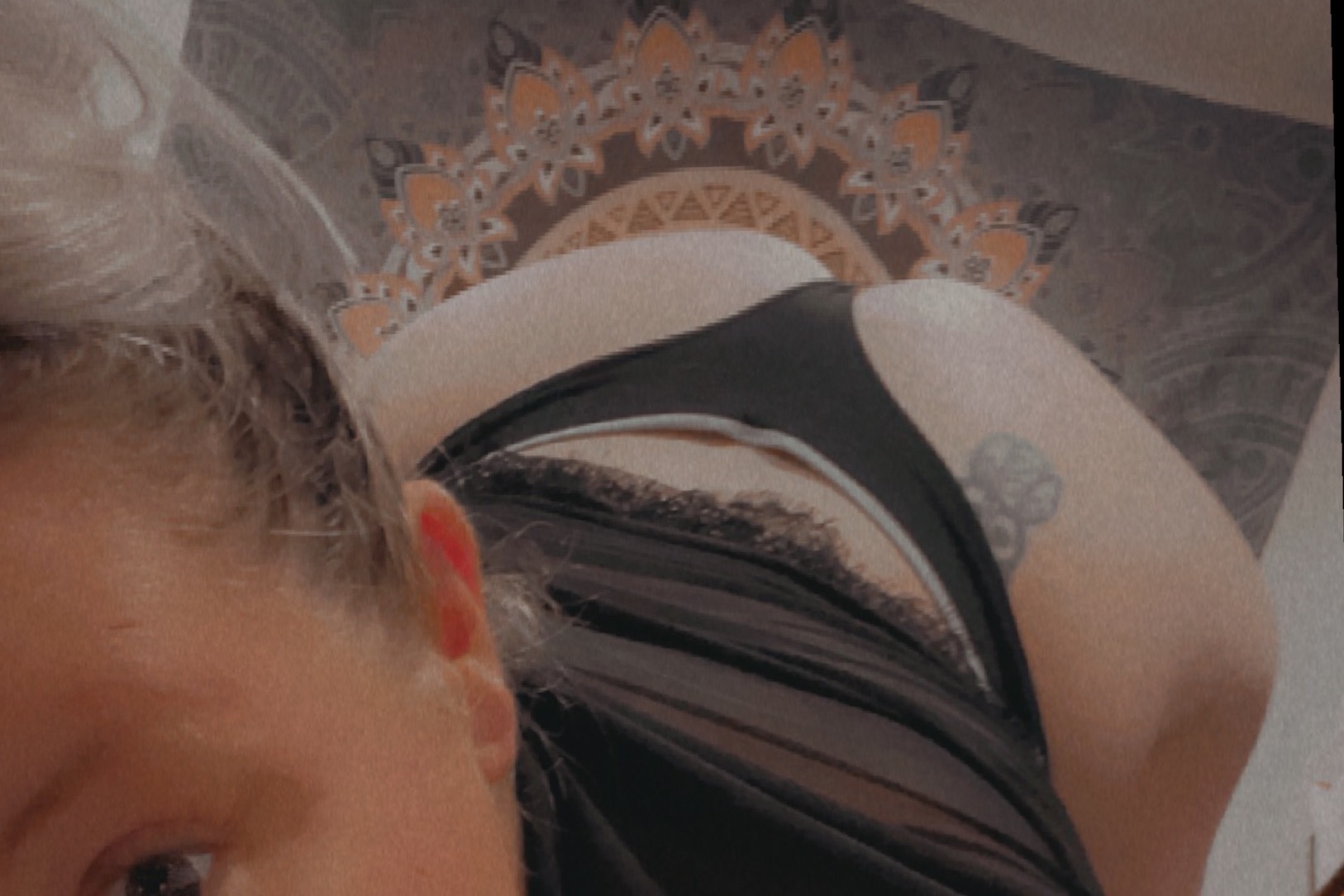 Queen_B banner image