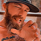 Daddydom326 avatar