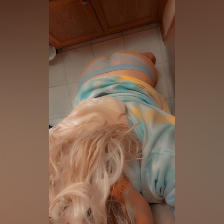 Zoey cover image