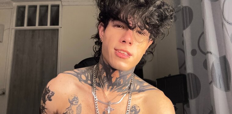 𝕯𝖆𝖒𝖎𝖊𝖓 𝖂𝖔𝖑𝖋 🦇 cover image