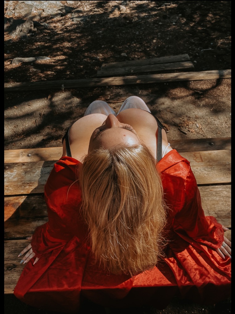 Danielle banner image