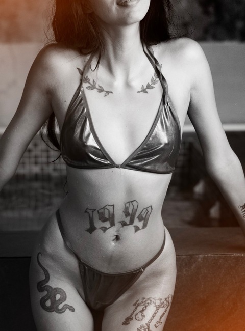 Dana_packs cover image