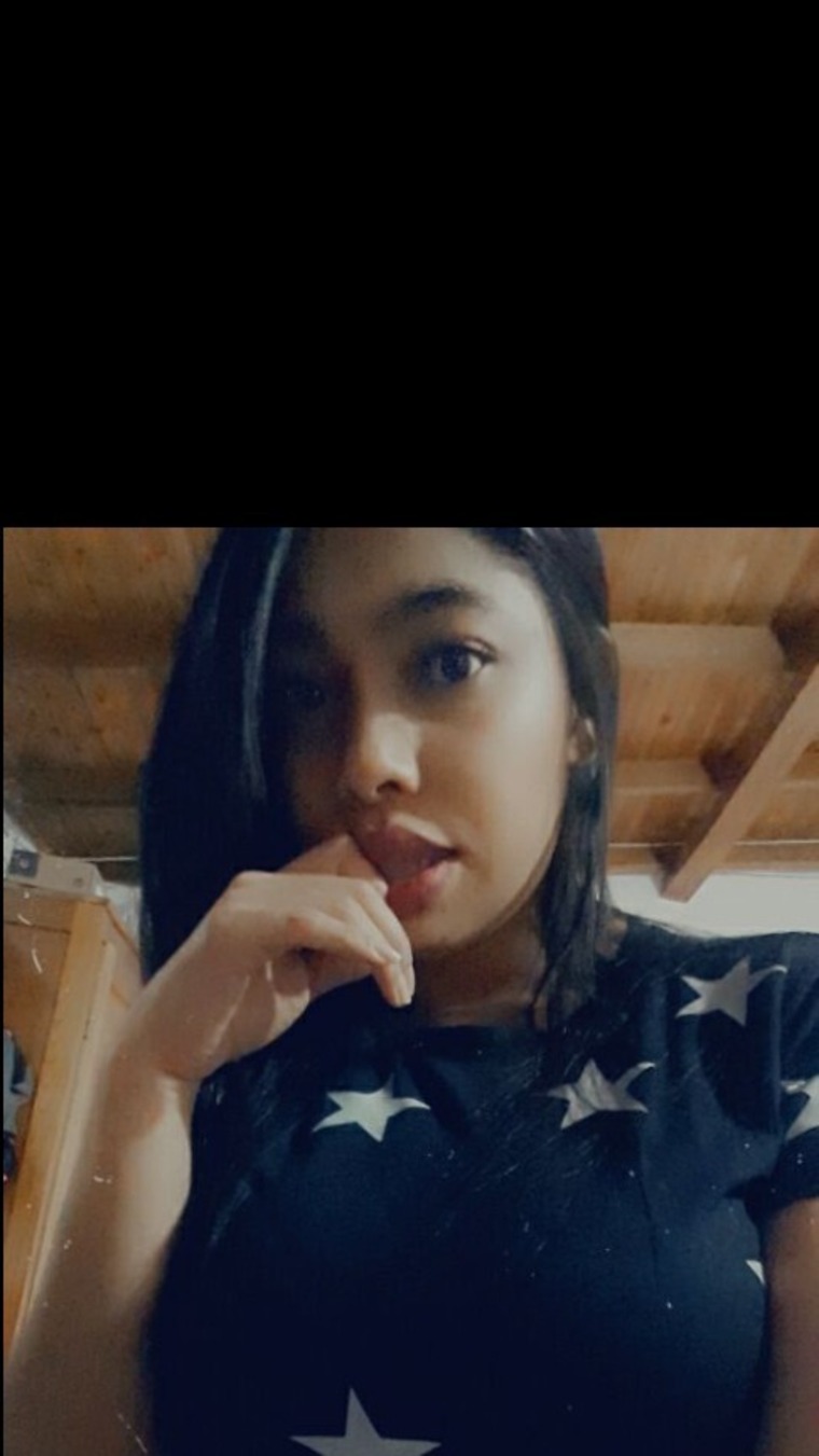 Daniela😘 cover image