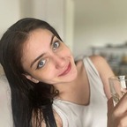 Daniela avatar
