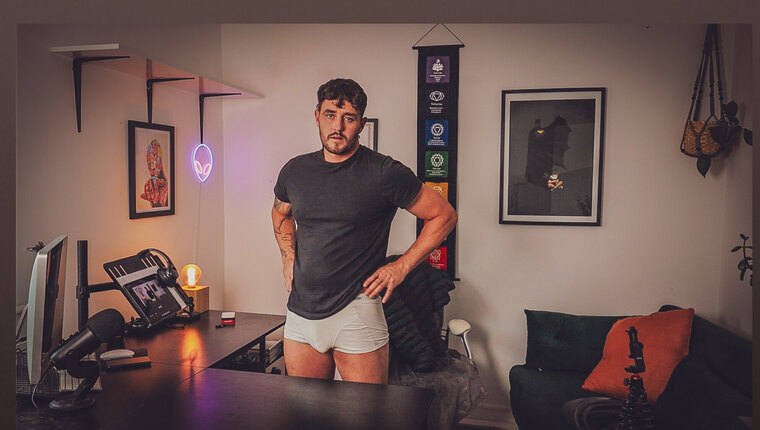 Danny Blu 👑 banner image