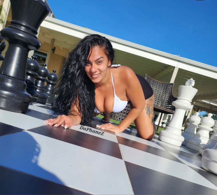 DaPhaneZ cover image