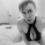 DarkHairedBaddie avatar