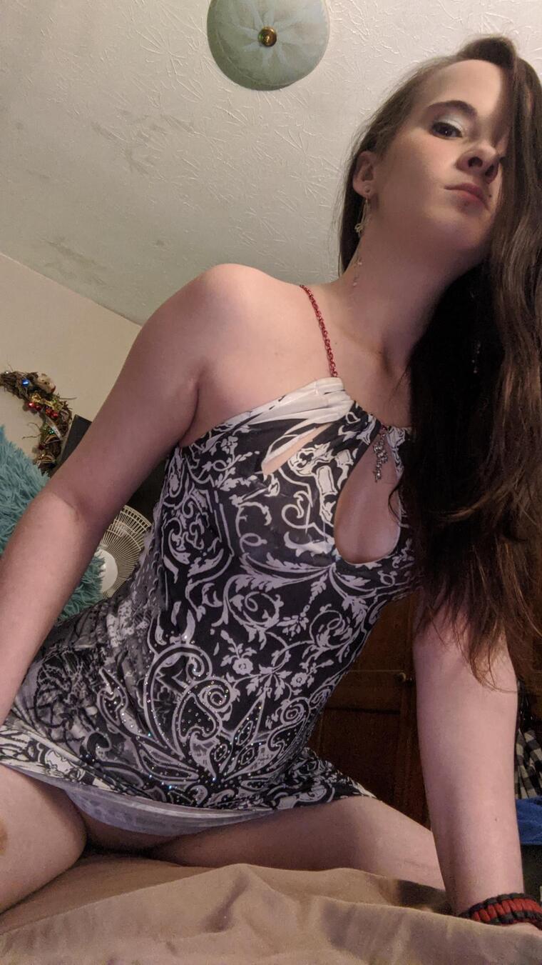 DarkQueen69 banner image