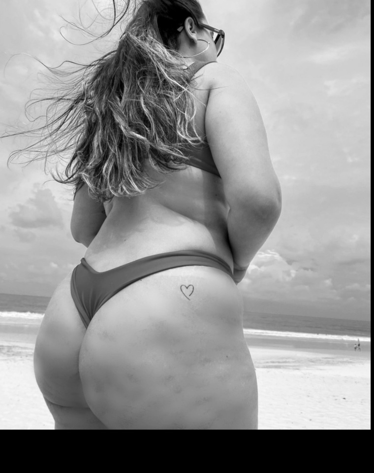 Daiane Batista cover image