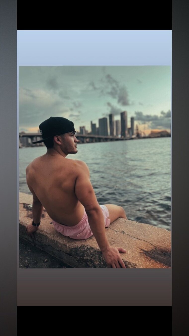 Dayron cover image