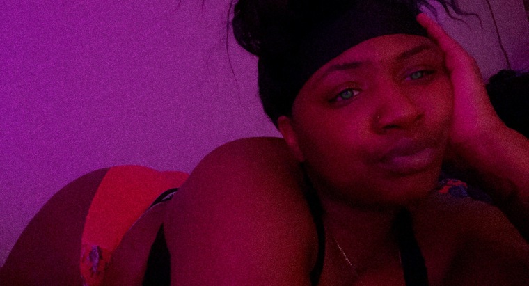 Dee Dollaz💰 cover image