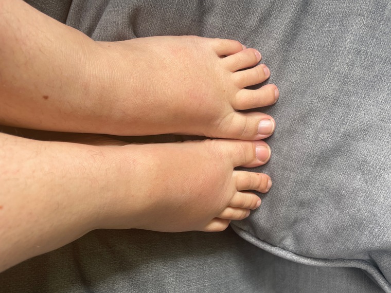 DeezFeet banner image
