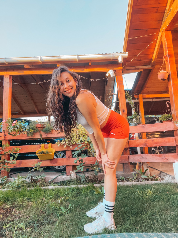 Daniela Cuevas C banner image