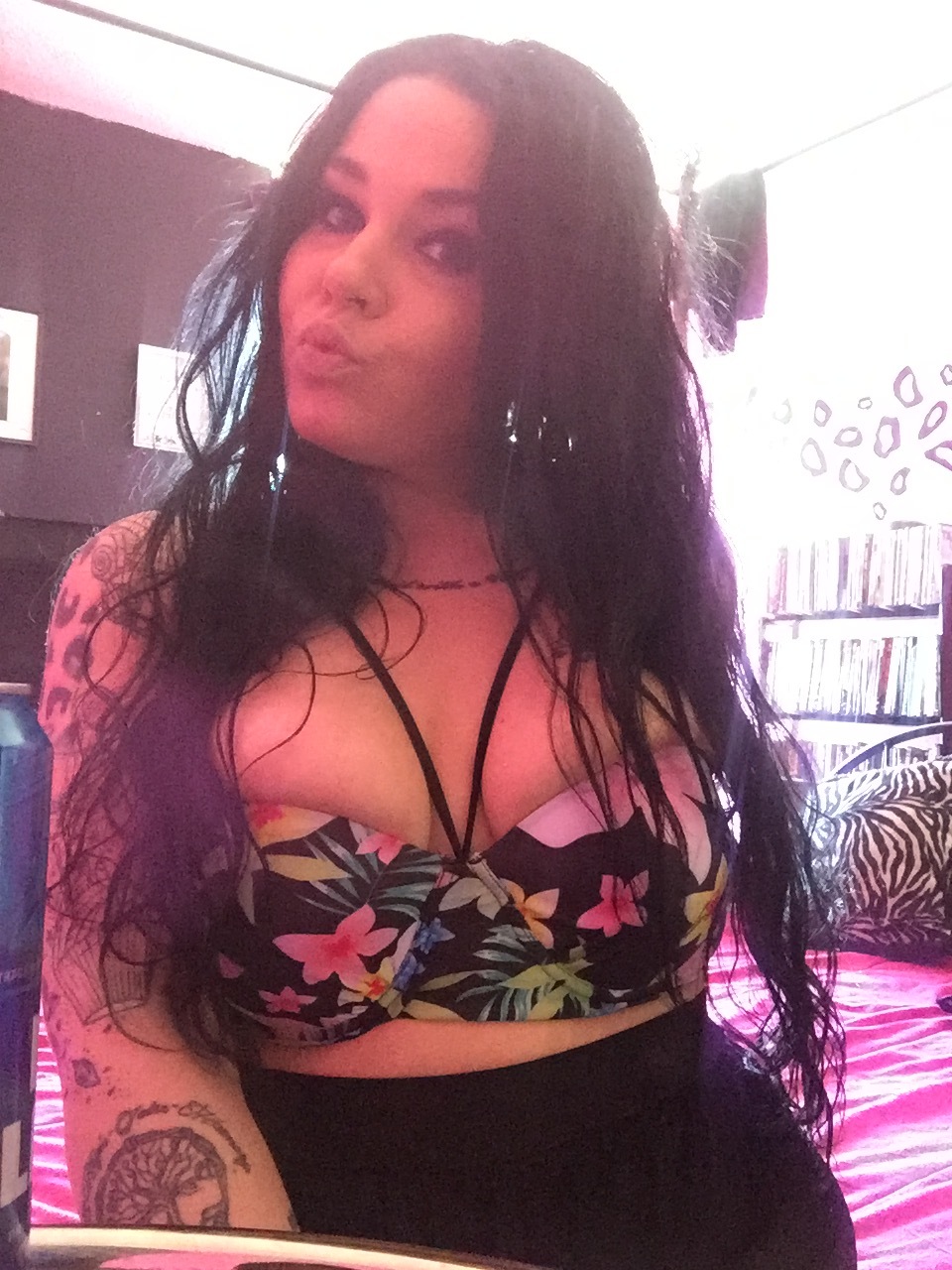 Puss🤸Poppin avatar