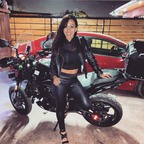 Della Biker avatar