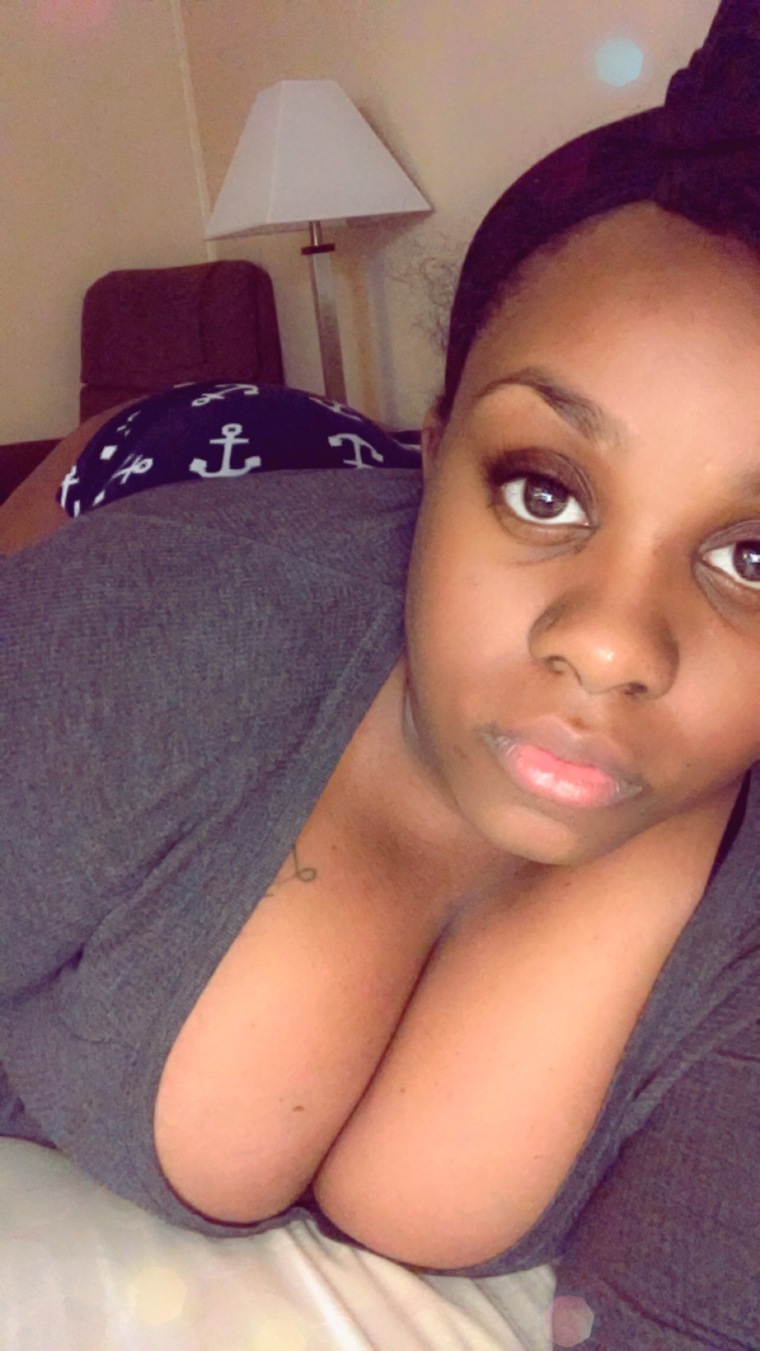 Desi_theebeauty cover image