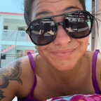 Dee avatar