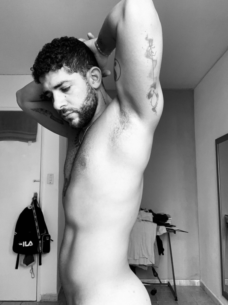 diegob 🔞 cover image