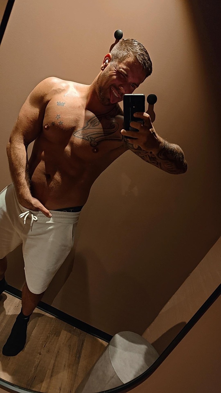 Dibbern_Fitness cover image