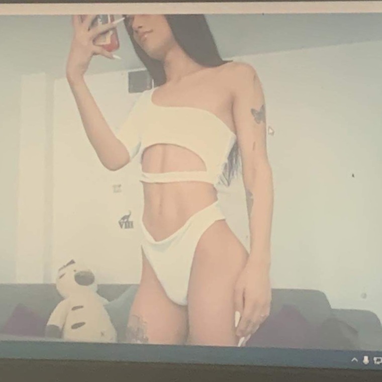 Avrilbitch banner image