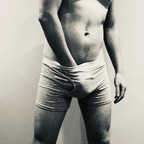 Discreet_Ex_FREE avatar
