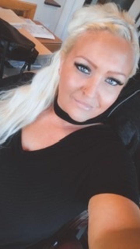 Curvy busty blonde cover image