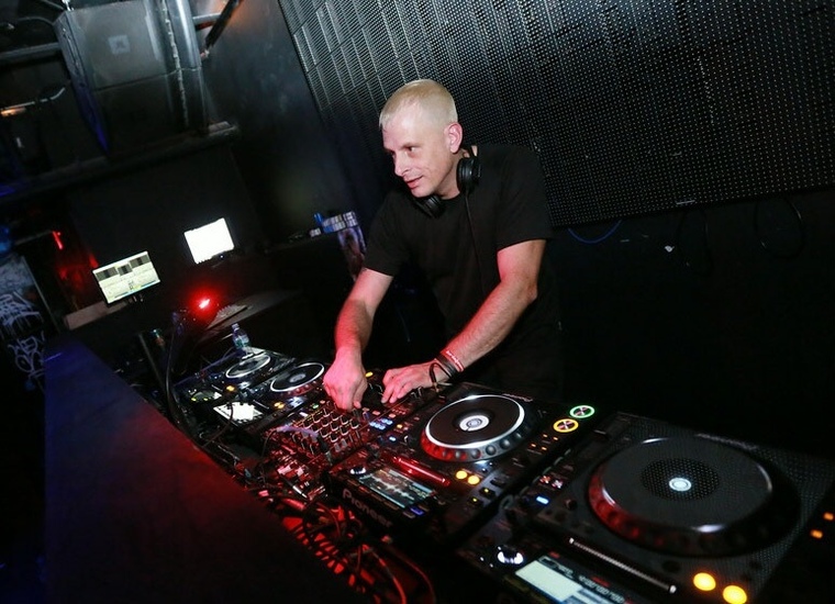 DJ Renegade banner image