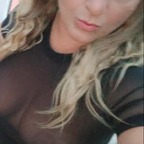 DLCW Wifey avatar