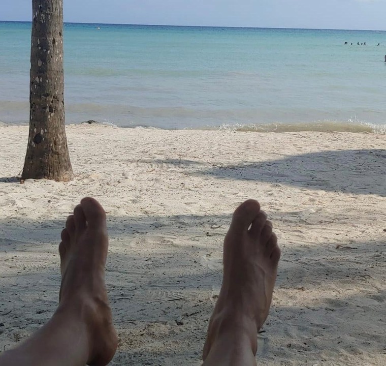 Dolce_Feet38 banner image