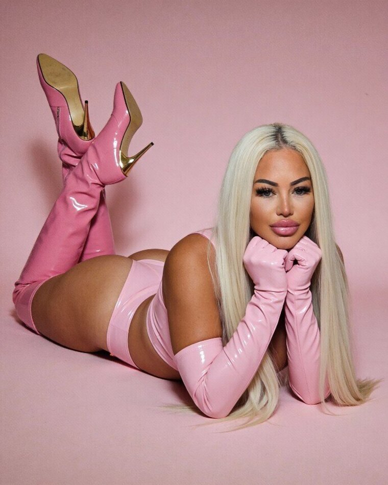 YOUR BIMBO BARBIE 🥵 cover image