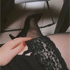 Claire Mondell, dirty toes avatar