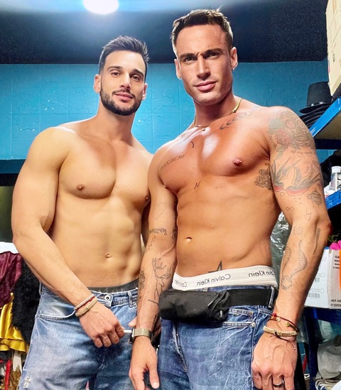 DOM AND SUB JOCK COUPLE SHOW OFF cover image