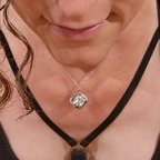 Ellie avatar