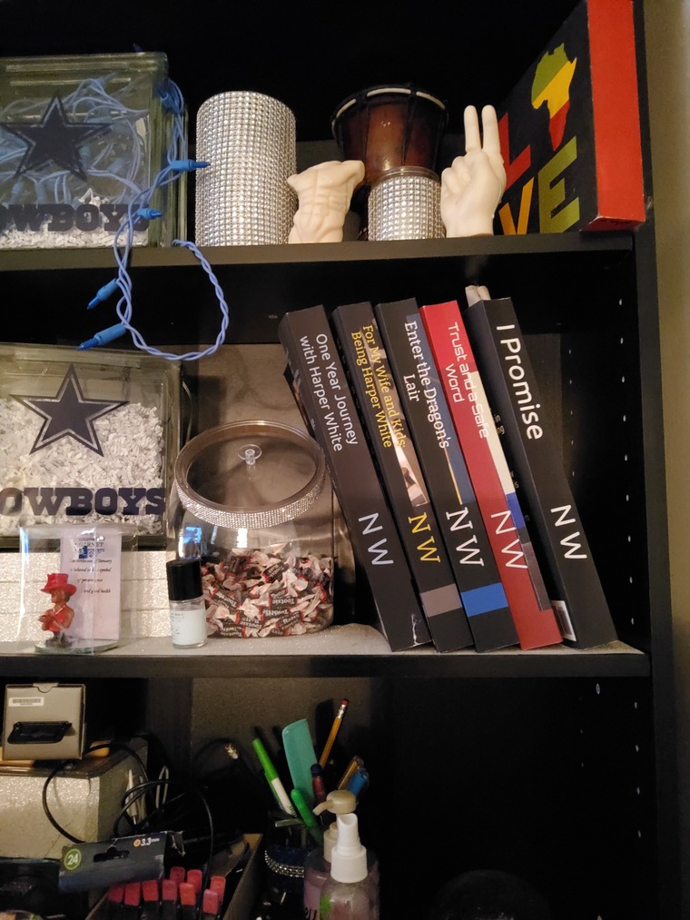 DrNWbooks cover image