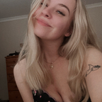 Duckie🌼 avatar