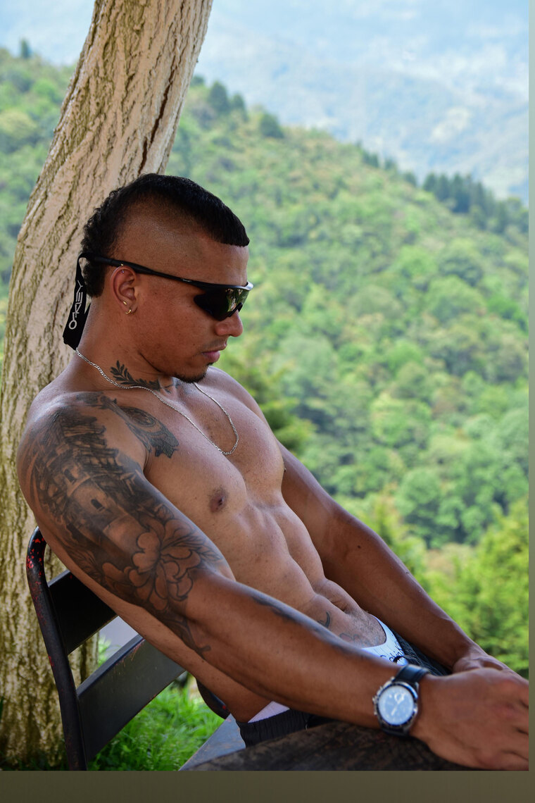 Maxi#4 banner image