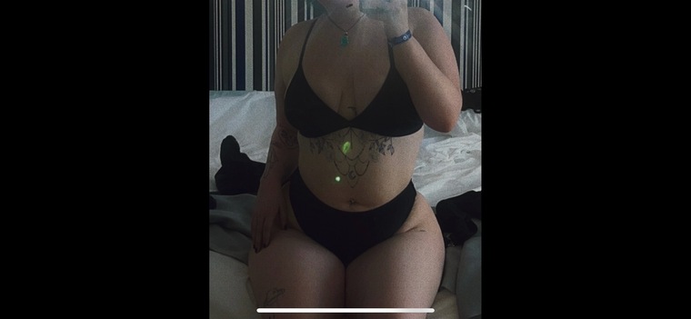 𝕰𝖗𝖎𝖓ꨄ cover image