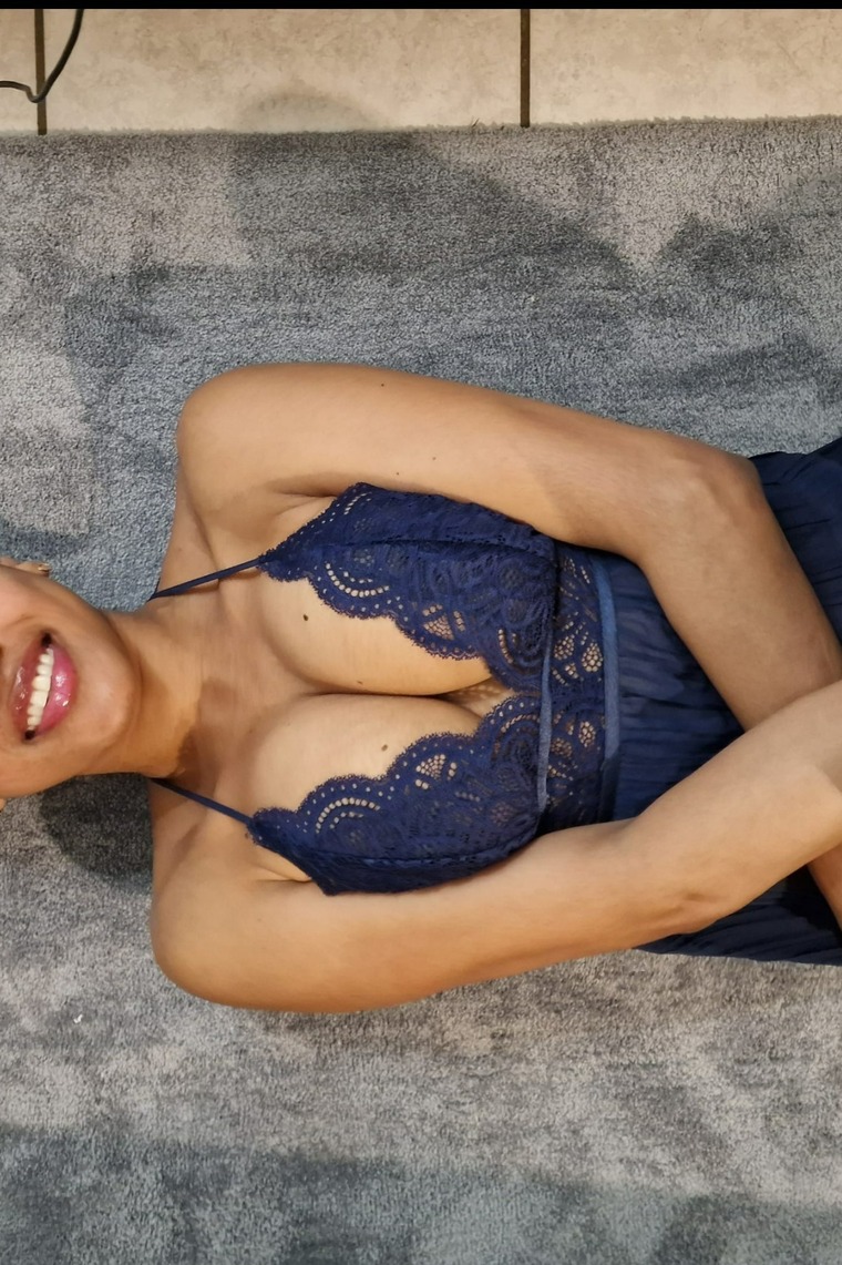 Verónica titty cover image