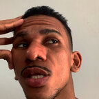 Gutto black avatar