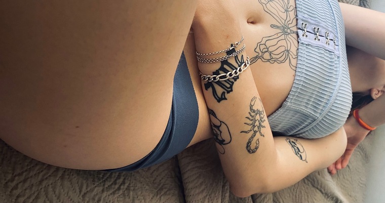 Elaine <3<3 cover image