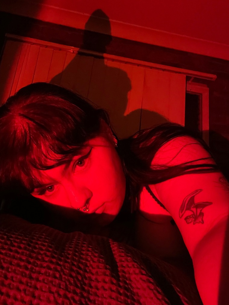 elaine fatale ❤️🔥 banner image