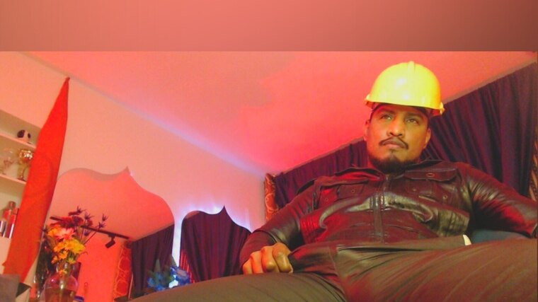 Play Black Fire Boy hetero constructor cover image