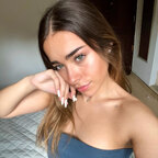 Elena ⭐️ avatar
