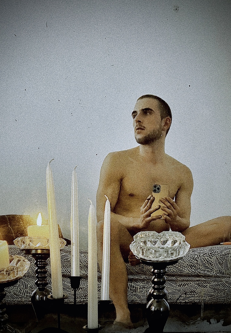 ELIAS • AEKER cover image