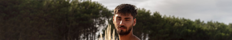 Elias Lyon 🥵 cover image